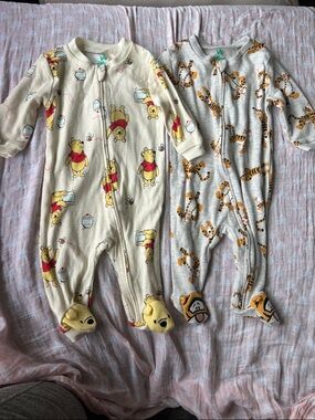 Disney Winnie the Pooh Cream and Gray Footed One-Piece Sleepers